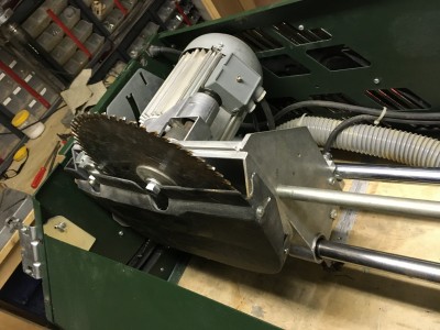 tool repair 3 400 x 300.JPG