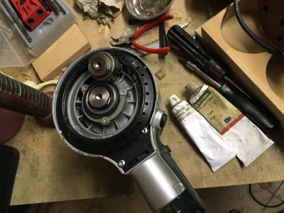 tool repair 4 400 x 300.JPG